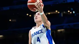 Finalement privée de Marine Fauthoux, l’Équipe de France féminine a lancé à l’INSEP sa préparation express à la Coupe du Monde 2026.