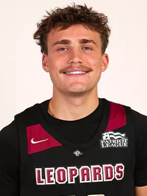 ashton_wallace_2025-2026_16-9.webp