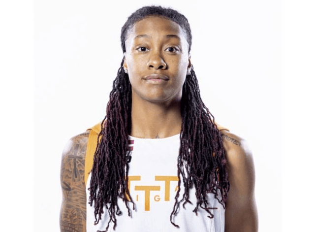 Jasmine Thomas