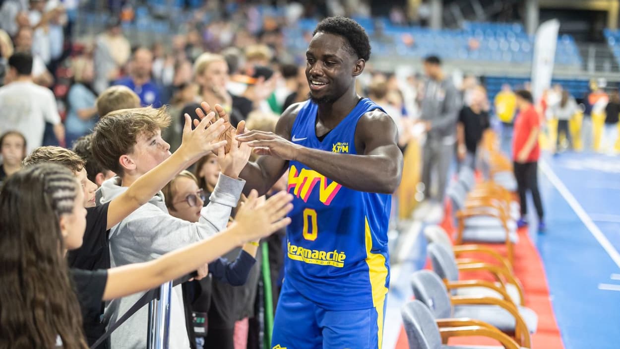 Daniel Sackey avec Hyères-Toulon Daniel Sackey avec Hyères-Toulon