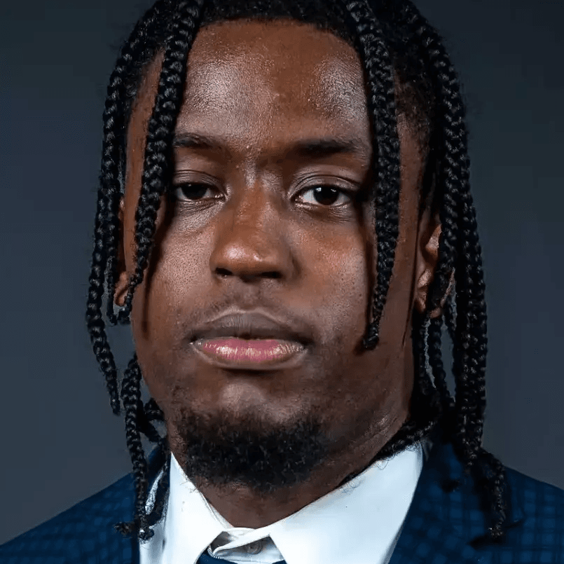 Elijah TUCKER