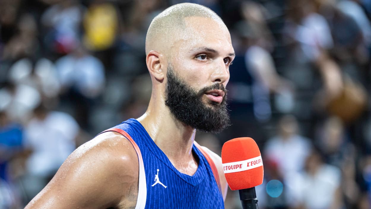 Evan Fournier (France) au micro de l'Equipe TV Evan Fournier (France) au micro de l'Equipe TV
