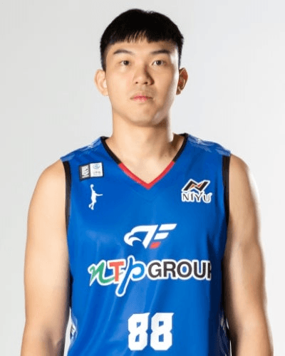 hsiang_chun_tseng_2024-2025_16-9.png