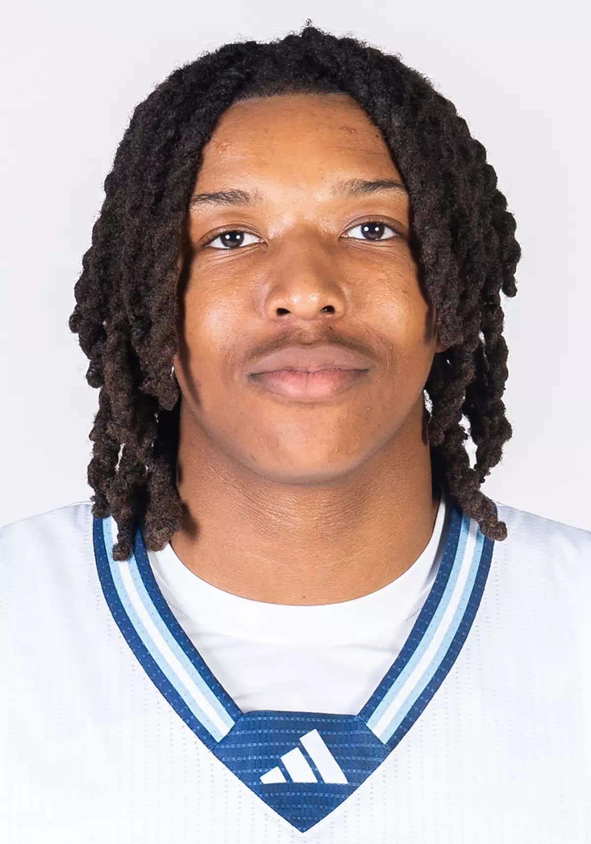 javon_perry_2025-2026_16-9.webp