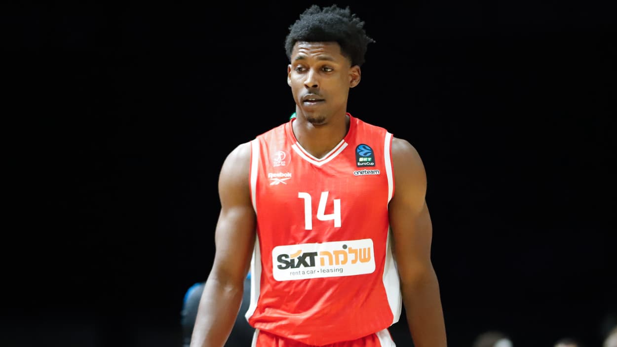 Jaylen Hoard (Hapoël Tel-Aviv) contre le Paris Basketball en EuroCup Jaylen Hoard (Hapoël Tel-Aviv) contre le Paris Basketball en EuroCup