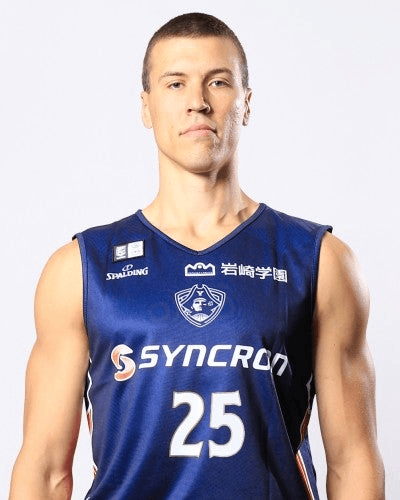 kaleb_tarczewski_2025-2026_16-9.png