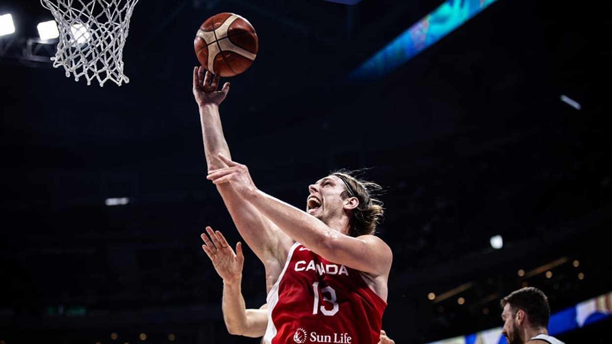 Kelly Olynyk avec le Canada pour la Coupe du Monde 2023 Kelly Olynyk avec le Canada pour la Coupe du Monde 2023