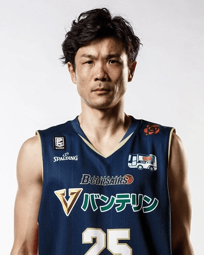 ken_takeda_2017-2018_16-9.png