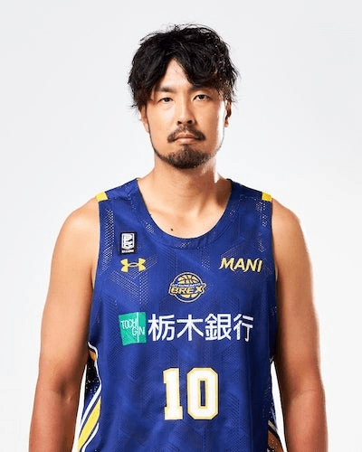 kosuke_takeuchi_2023-2024_16-9.png