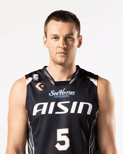 kyle_collinsworth_2021-2022_16-9.png