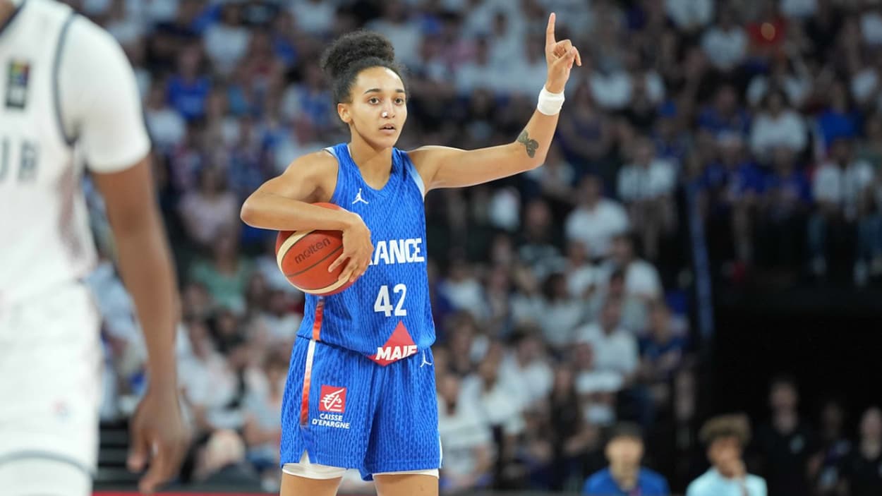 Leila Lacan (France) face à la Serbie Leila Lacan (France) face à la Serbie