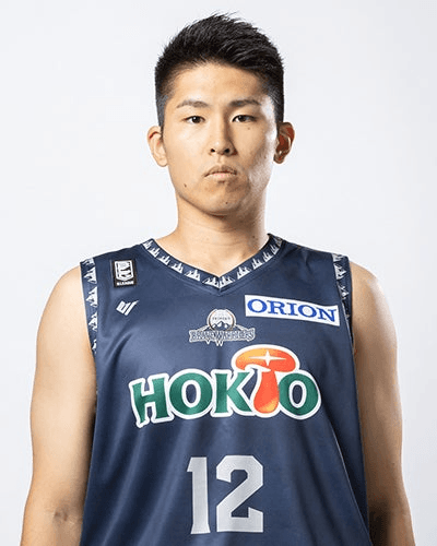 louis_kurihara_2022-2023_16-9.png