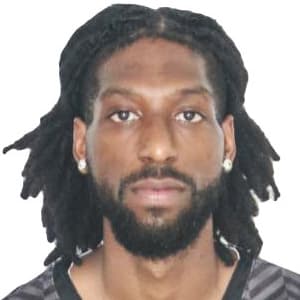 Taveion HOLLINGSWORTH