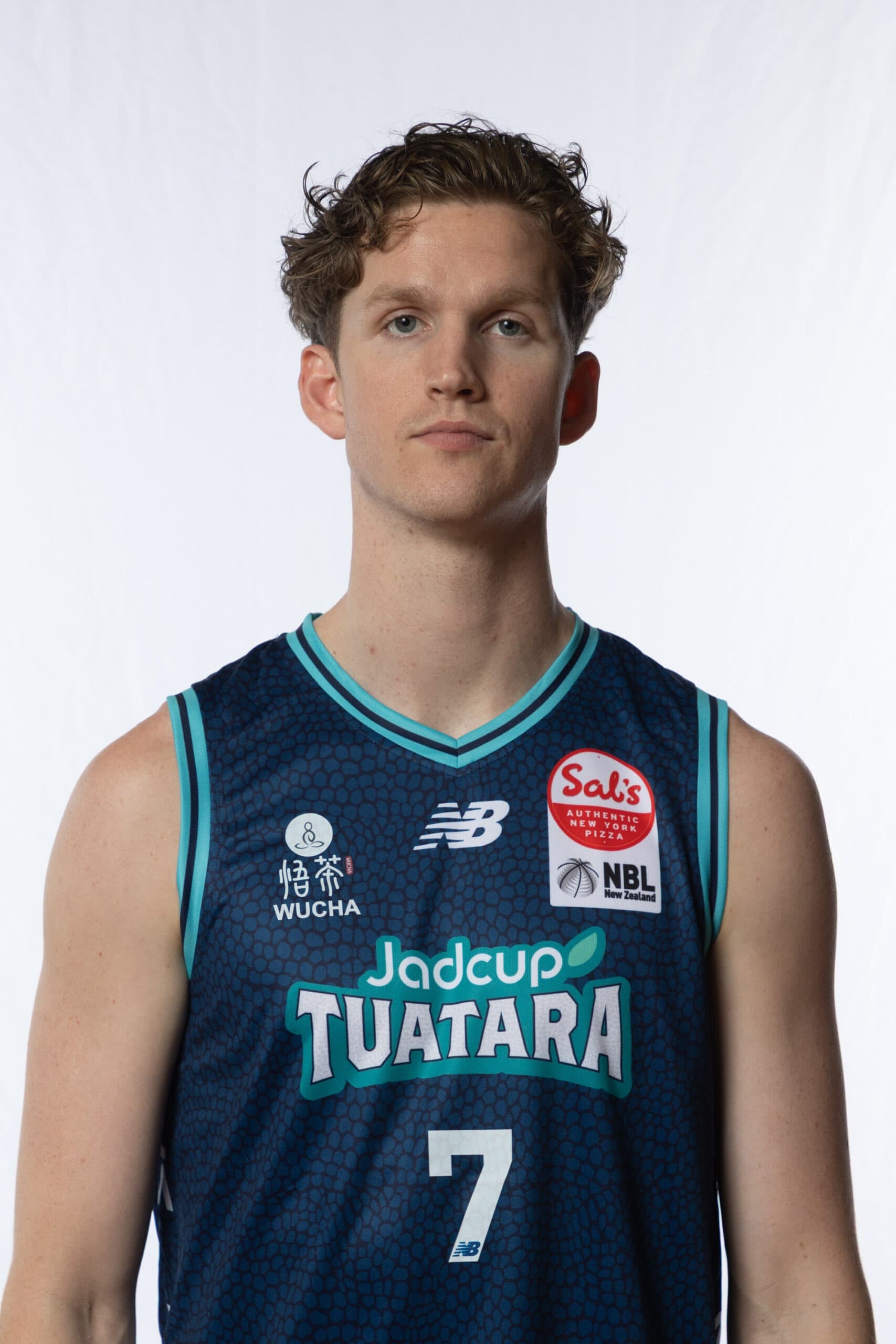 sean_bairstow_2025-2026_16-9.jpg