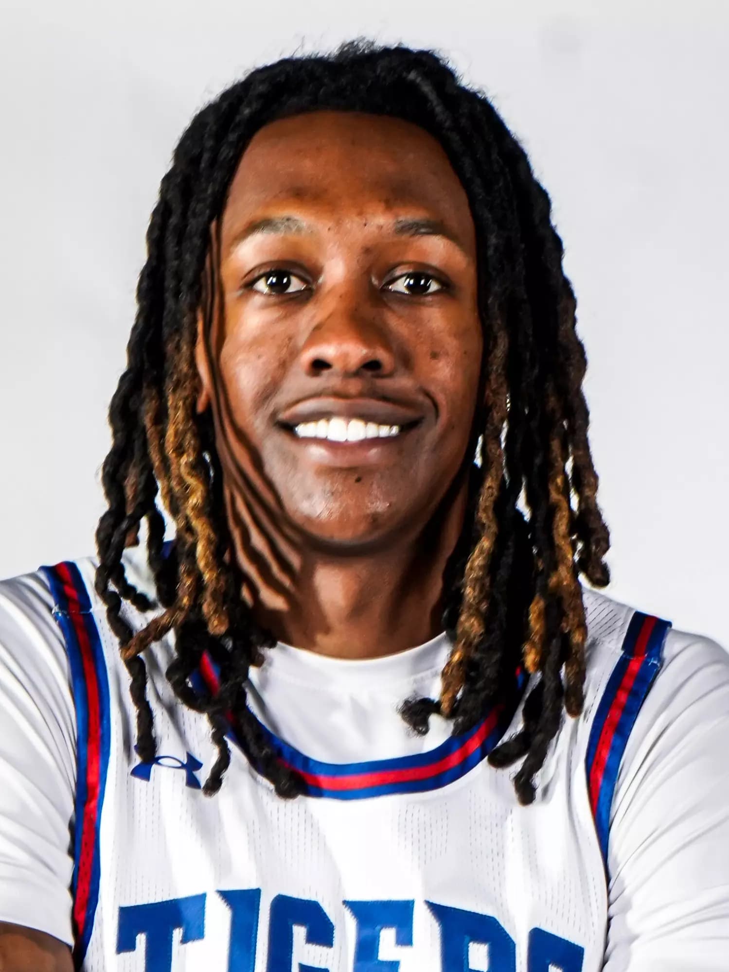 travis_harper II_2025-2026_16-9.webp
