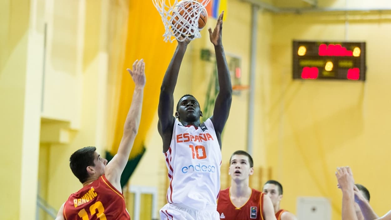 Usman Garuba en U16 avec l'Espagne à 14 ans ! Usman Garuba en U16 avec l'Espagne
