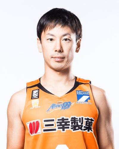 yuki_yamaguchi_2018-2019_16-9.png