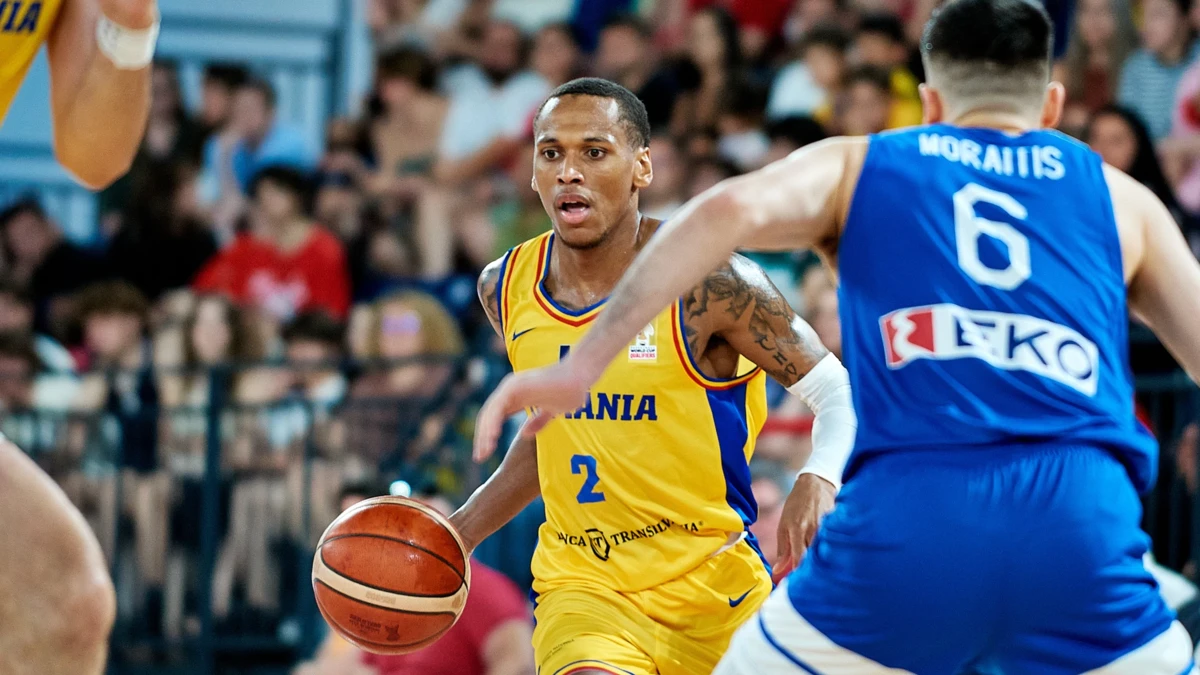 https://www.bebasket.fr/image?variant=ratio_16_9&name=images/blog/daron-russell-va-t-il-lacher-las-monaco-pour-rejoindre-mike-james-et-matthew-strazel-1f195996-a61f-6454-bf57-dd74d0c7277f.webp
